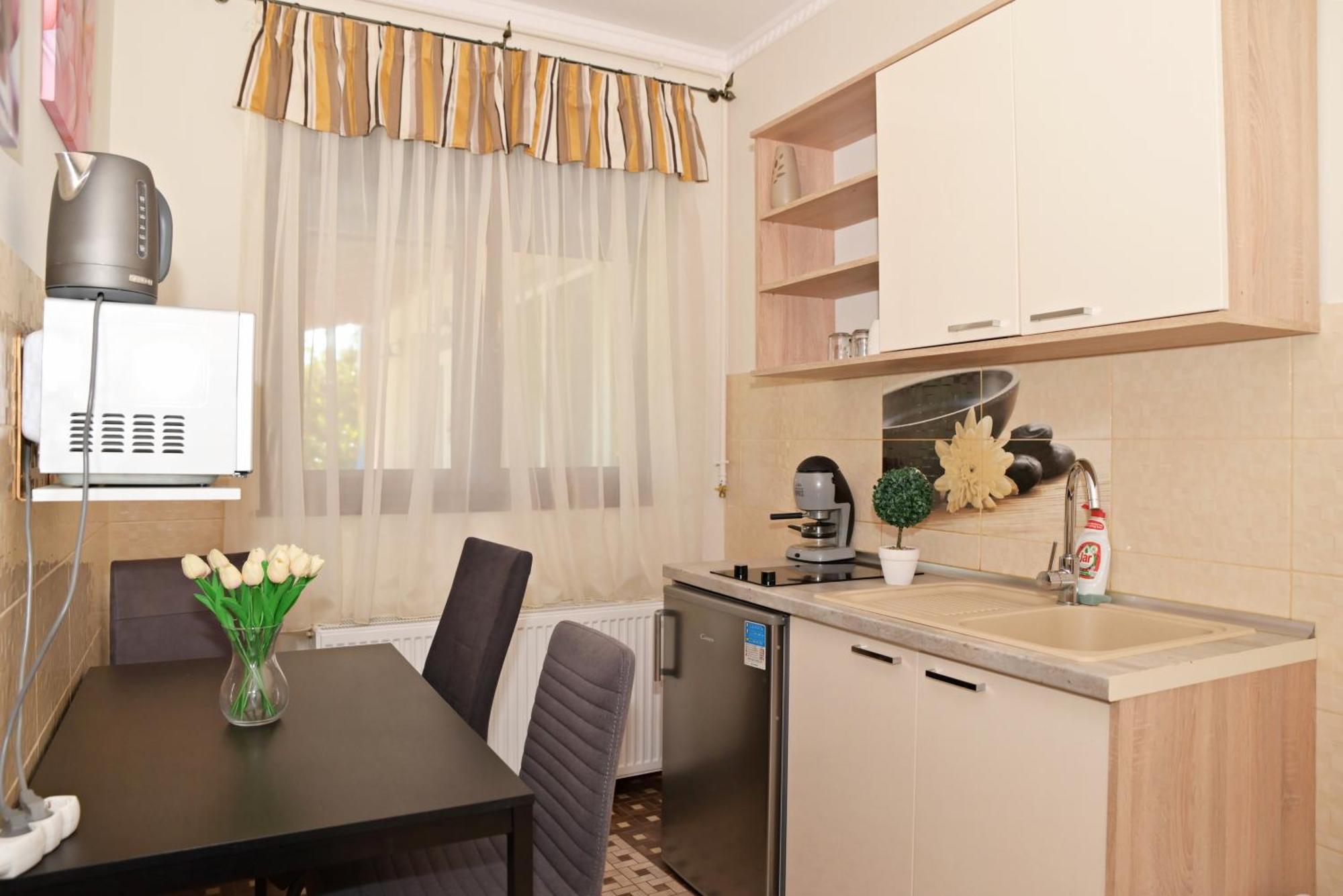 Makotel Apartmanhaz Exterior photo