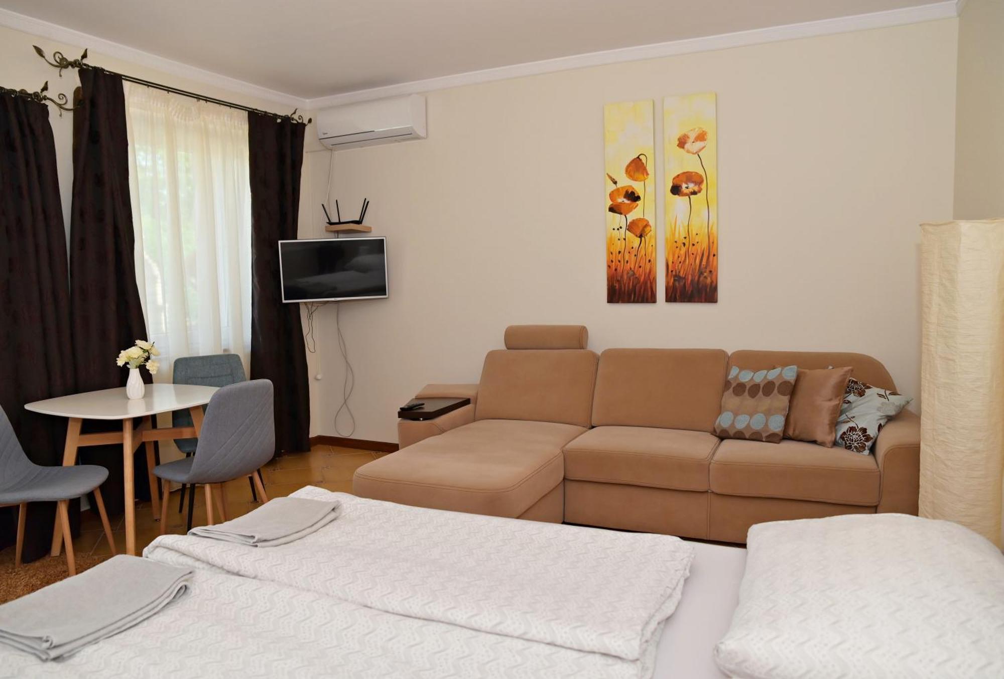 Makotel Apartmanhaz Exterior photo